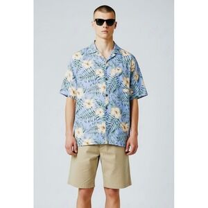 NEW Men Hawaiian Shirt Size Large Lavender Green Tropical Hibiscus Floral